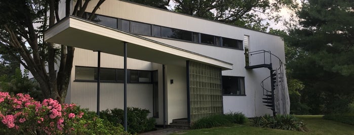 Gropius House is one of Architecture.