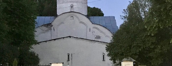 Церковь Климента на Иворове улице is one of Великий Новгород.