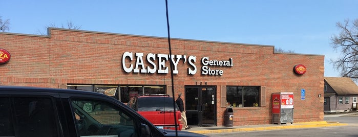 Casey's General Store is one of Orte, die Ted gefallen.