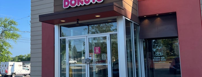Dunkin' is one of Des Moines.