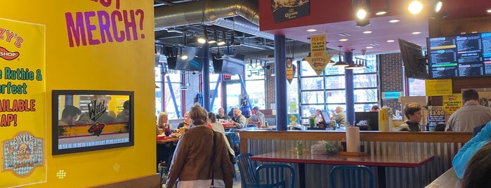 Fuzzy's Taco Shop is one of Des Moines area.