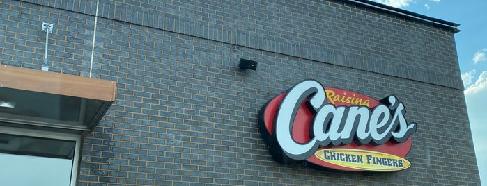 Raising Cane's Chicken Fingers is one of Jeffさんのお気に入りスポット.