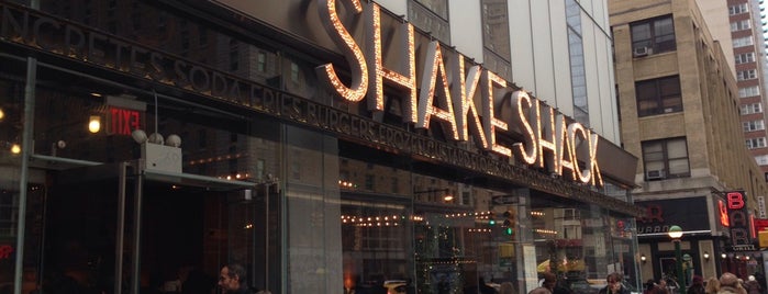 Shake Shack is one of MY NEW YORK //.