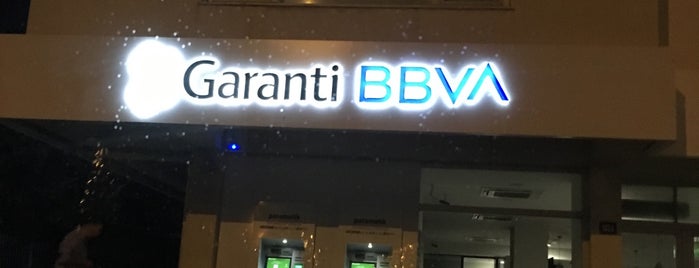 Garanti BBVA is one of Locais curtidos por Şevket.