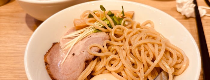 Tsukemen Tetsu is one of 神奈川オキニラーメン.