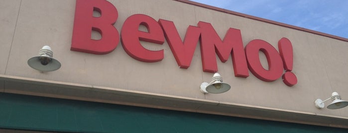 BevMo! is one of Orte, die Jen gefallen.