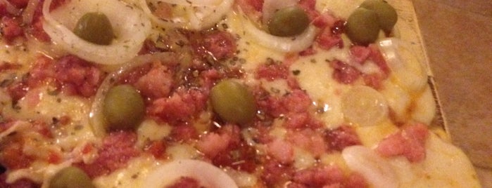 Peperino Pasta & Pizza is one of สถานที่ที่ Quin ถูกใจ.