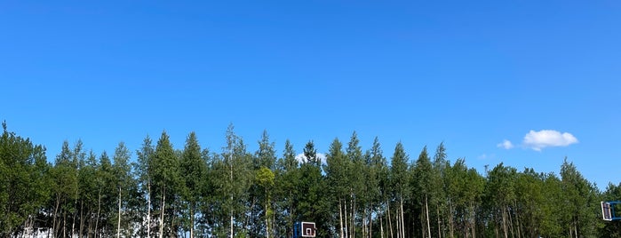 Парк На Берегу Реки Охты is one of Tempat yang Disukai Yunna.