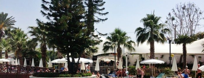 Side Resort is one of Sezgin'in Beğendiği Mekanlar.