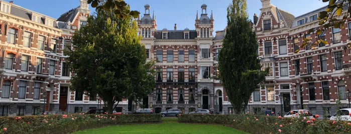 Koningin Emmaplein is one of Rotterdam Centrum 🇳🇬.