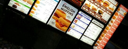 Jack in the Box is one of Kimberlyさんのお気に入りスポット.