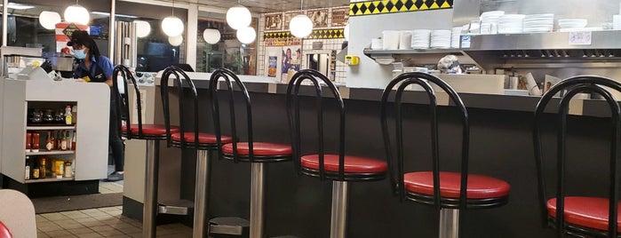 Waffle House is one of Favorite food places!!.