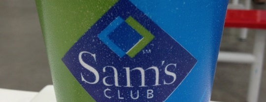 Sam's Club is one of Lieux qui ont plu à Amanda.