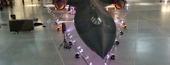 Lockheed SR-71 Blackbird is one of Orte, die pipitu gefallen.