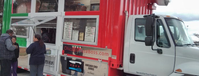 Chicago Pizza Boss is one of Food Trucks.