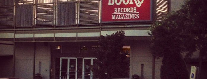 Half Price Books is one of PrimeTime’s Liked Places.
