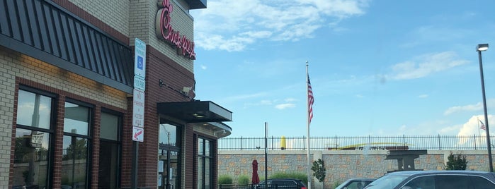 Chick-fil-A is one of Lugares favoritos de Jon.