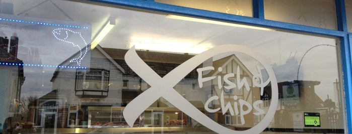 Ossie's Fish n Chips is one of Tempat yang Disukai nik.