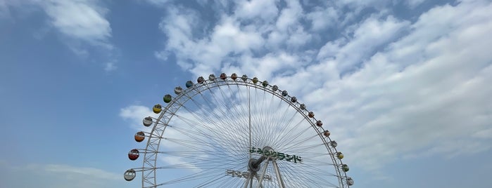 Ferris Wheel is one of สถานที่ที่ Masahiro ถูกใจ.