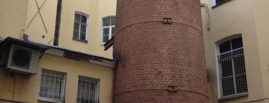 Башня Грифонов (Цифровая Башня) is one of Места где сбываются желания, Петербург.