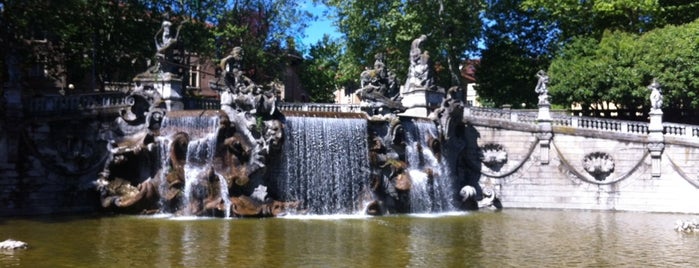 Fontana dei 12 Mesi is one of To-Do in Italy.