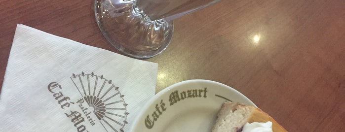 Cafe Mozart is one of DF.