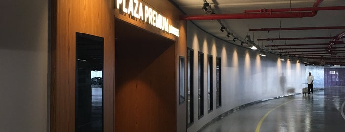 Plaza Premium Lounge Pública is one of Aeroporto do Galeão.
