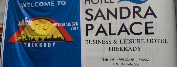 Hotel Sandra Palace is one of Lieux qui ont plu à Deepak.