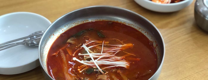 미사리 밀빛 초계국수 is one of Noodle.