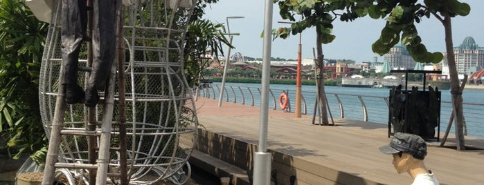 Sentosa Boardwalk is one of SINGAPORE.