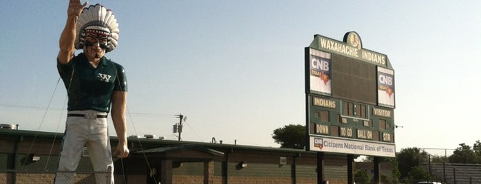 Waxahachie High School is one of Roadside Men of the US.