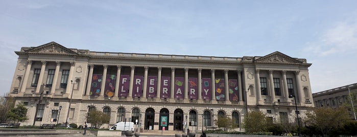 Free Library of Philadelphia is one of Philly Rooftop Bars.