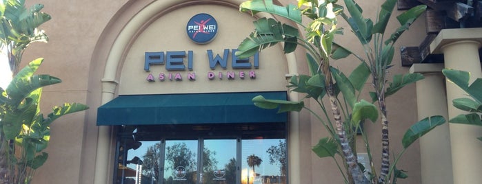 Pei Wei is one of Lugares favoritos de Mike.
