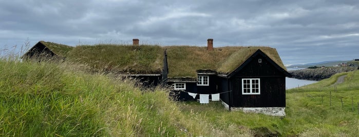 Hoyvíksgarður is one of Faroe Islands.