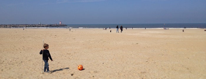 Fonk Beach is one of Den Haag Bucket list.