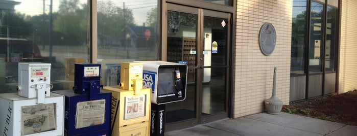 Seymour Post Office is one of Eboneeさんのお気に入りスポット.