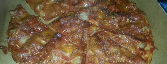Imo's Pizza is one of Posti che sono piaciuti a Michael.