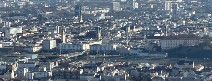 Pöstlingberg Aussichtsplattform is one of Linz.
