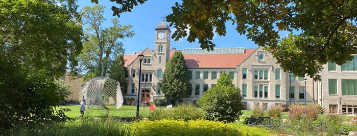 Bradley University is one of the Peoria list.