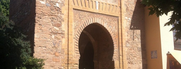 Puerta Del Vino is one of Andalucía: Granada.