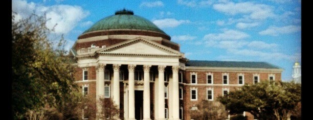 Southern Methodist University is one of สถานที่ที่ Allison ถูกใจ.