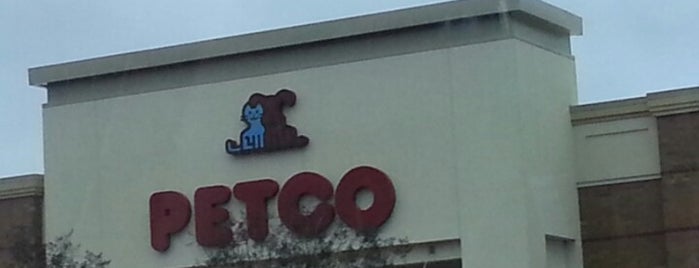 Petco is one of Laylaさんのお気に入りスポット.
