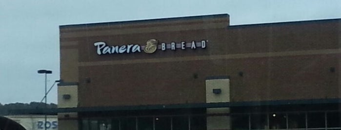 Panera Bread is one of สถานที่ที่ Macy ถูกใจ.