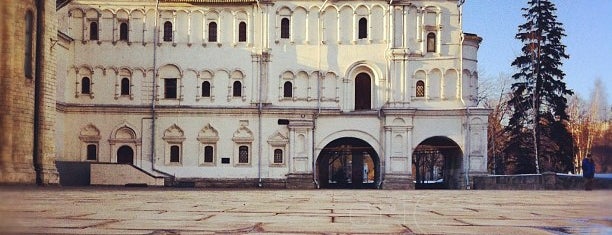 Church of the Twelve Apostles and Patriarch's Palace is one of Святые места / Holy places.