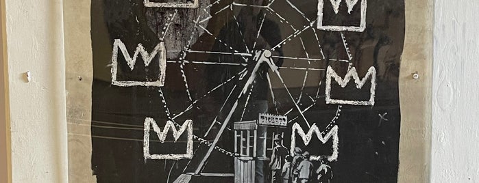 Banksy's Portrait of Basquiat is one of Londra.