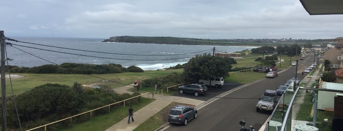 South Maroubra Beach is one of Jasonさんのお気に入りスポット.