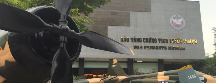 Bảo Tàng Chứng Tích Chiến Tranh (War Remnants Museum) is one of Jason : понравившиеся места.
