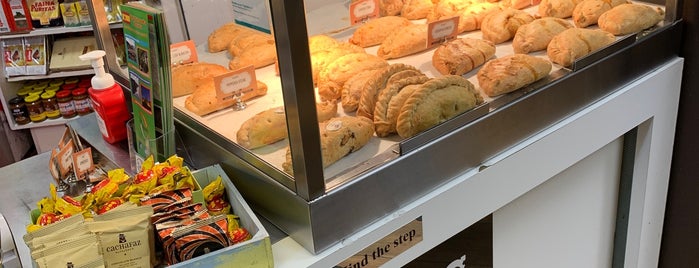Hanley's Cornish Pasties is one of Kevinさんの保存済みスポット.