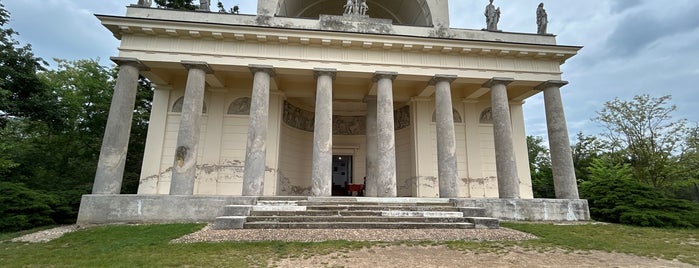 Apollonův chrám is one of morava.