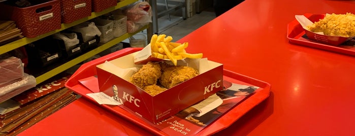 KFC is one of Favoritos.